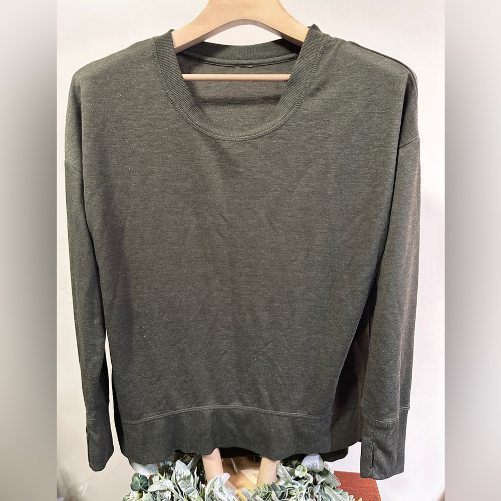 Avia Olive Green Relaxed Fit Soft‎ Knit Long Sleeve Top Women’s M/L
